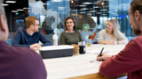 Team Alientrick Bespreekt Ideeën Voor Motion Design